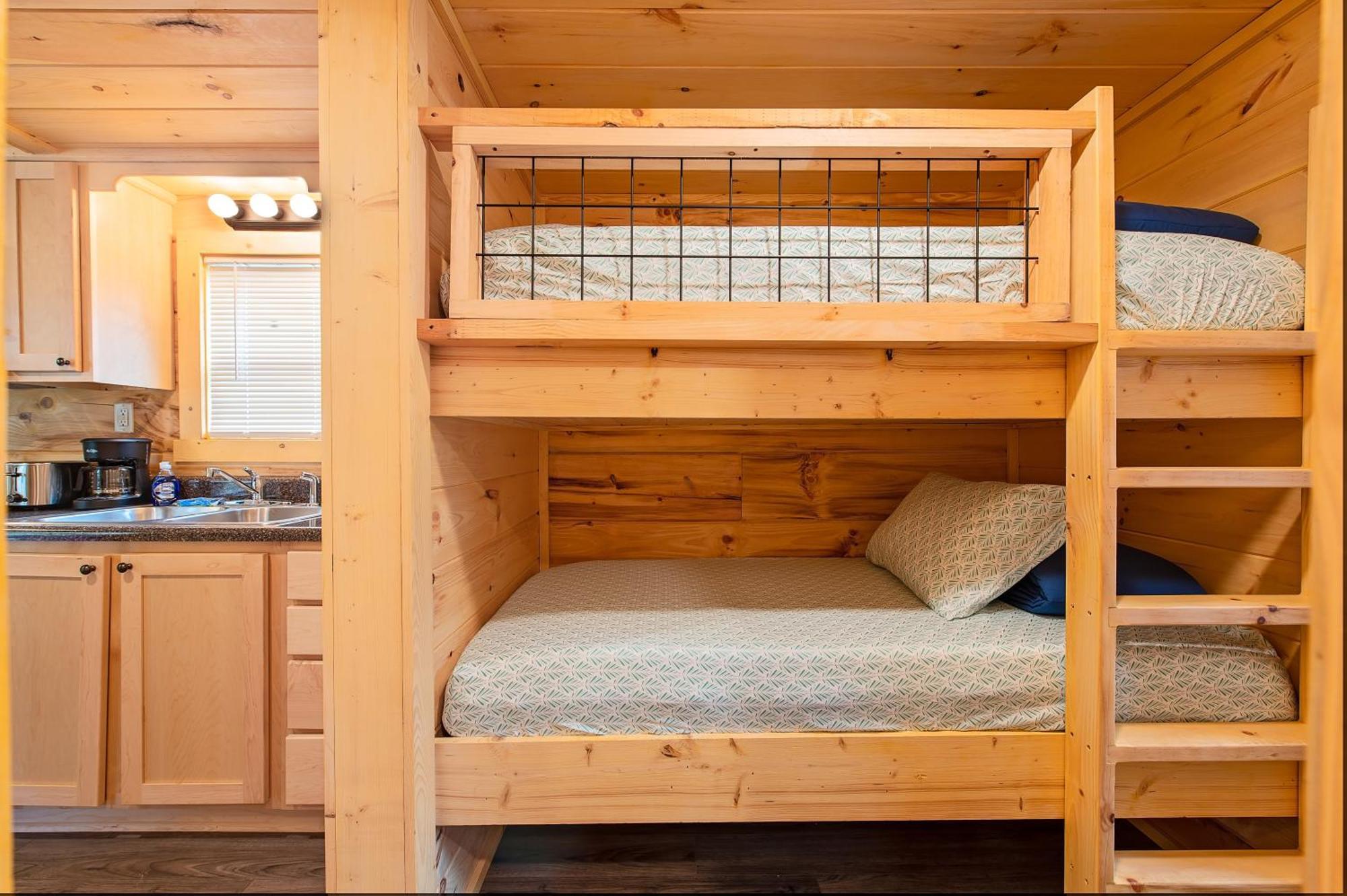 Lena Cabin Wooded Tiny Cabin - Hot Tub Chattanooga Exterior photo